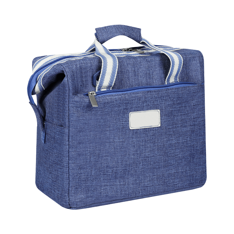 الدليل الأساسي لاختيار وتنظيم حقيبة مستحضرات التجميل الخاصة بك